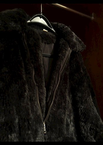 Kadın Siyah Kürk Detaylı mont - Görsel 3