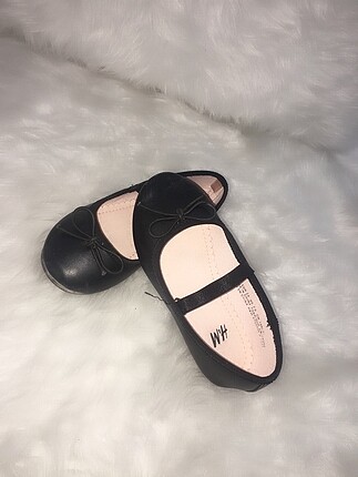 h&m markalı temiz babet