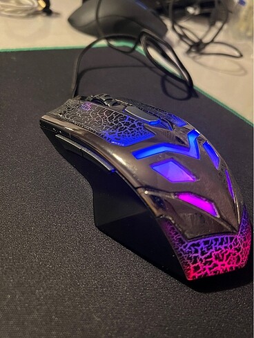 Diğer Everst SM-614 oyuncu mouse u.
