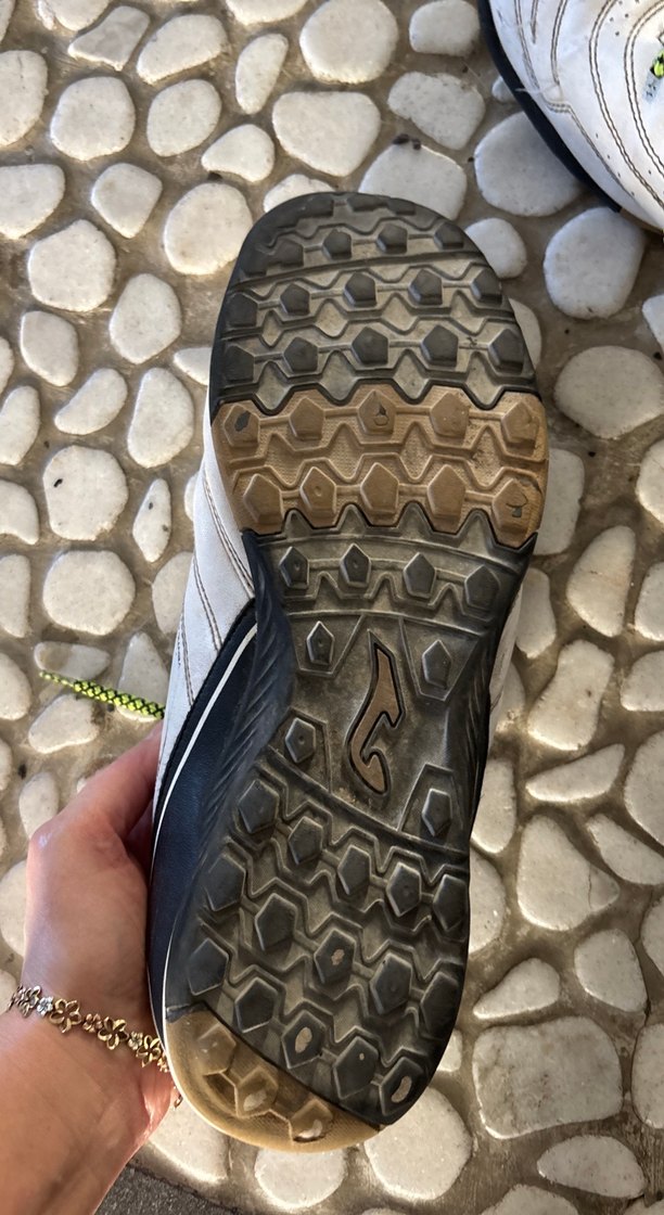 Gri-Beyaz Erkek Halı Saha Futbol  Ayakkabısı - Görsel 4