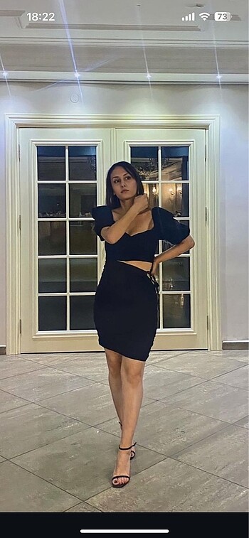 Siyah bel detaylı milla elbise