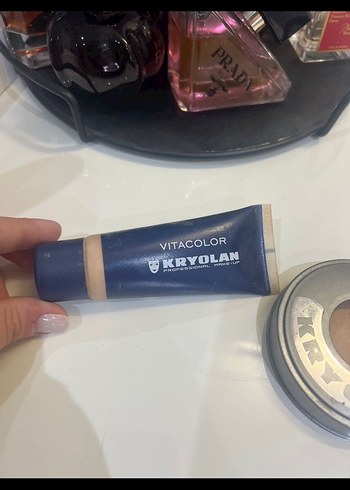 KRYOLAN Vitacolor Likit Fondöten