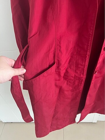 xs Beden kırmızı Renk Armani trençkot