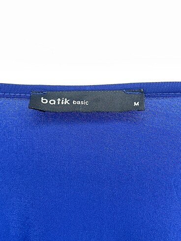 m Beden lacivert Renk Batik Bluz %70 İndirimli.