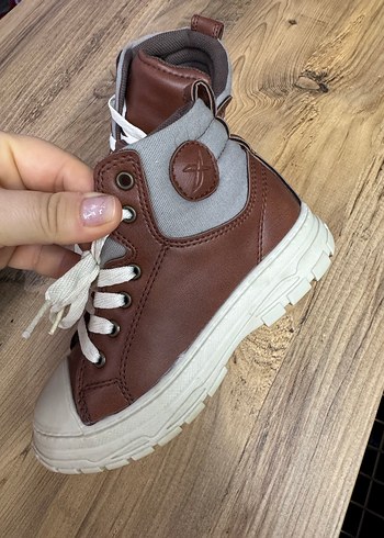 Erkek Çocuk Kahverengi Deri Bağcıklı Bot - Görsel 4