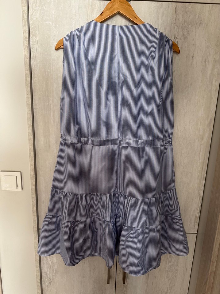 V Yaka Kolsuz Mini Çizgili Elbise - Görsel 4