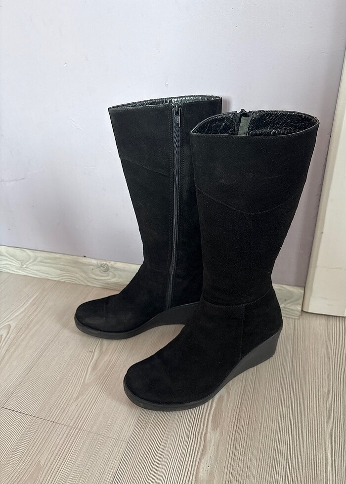 Siyah süet çizme - Görsel 2