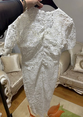 Dantel İşlemeli Beyaz Midi Elbise - Görsel 7