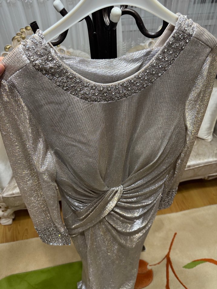 Uzun Kollu Drapeli Abiye Elbise - Görsel 5