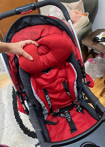 Kırmızı Bebek Arabası - Görsel 7