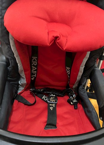 Kırmızı Bebek Arabası - Görsel 3