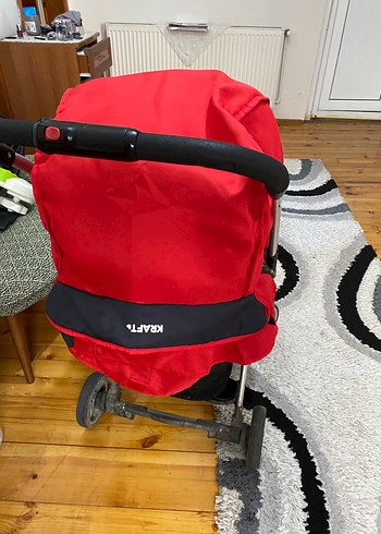 Kırmızı Bebek Arabası - Görsel 9