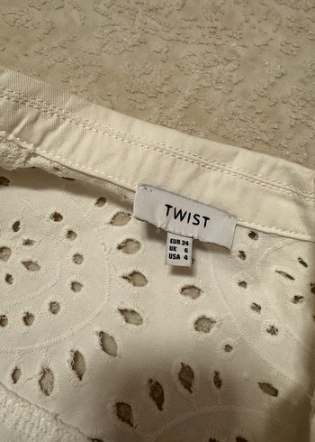 Nakışlı Beyaz Kadın Ceket - Görsel 3