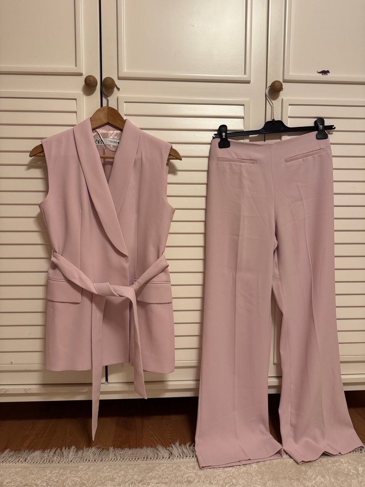 Pudra Renkli Kemerli Kadın Uzun Yelek Takım - Görsel 4