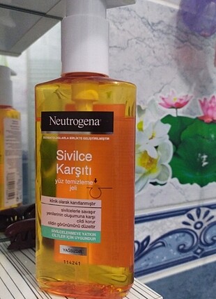 Neutrogena sivilce karşıtı 