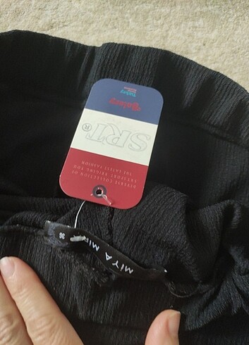 Issey Miyake Siyah pantolon