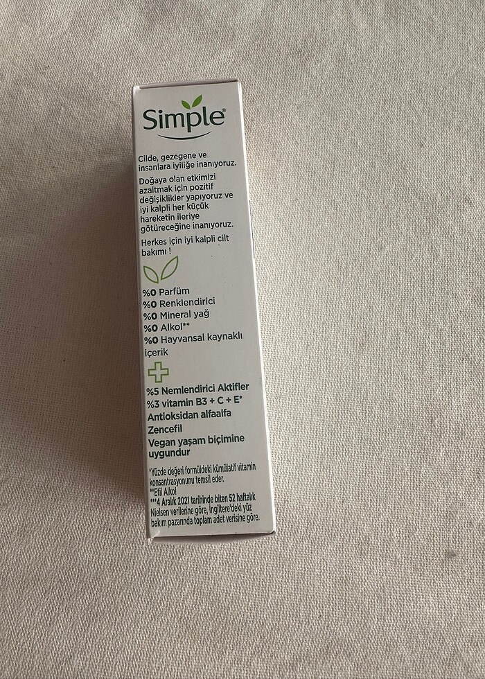 Simple aydınlatıcı göz kremi - Görsel 3