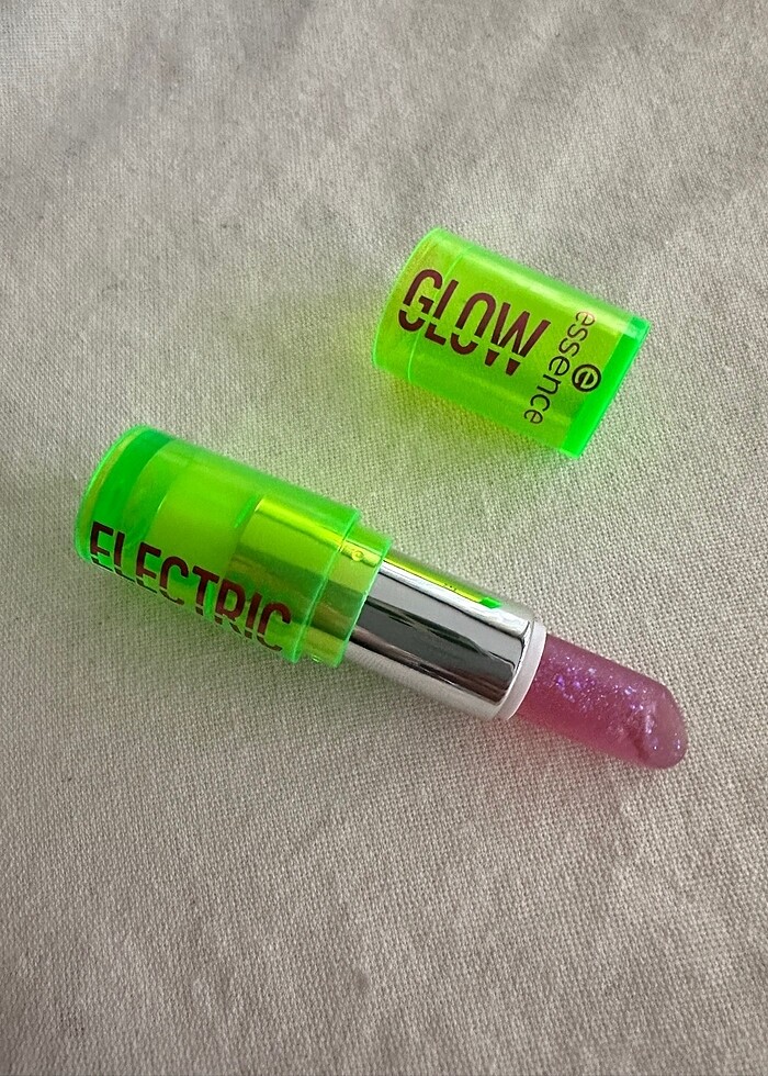 Essence electric glow lip balm - Görsel 2