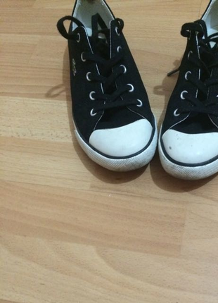 Lacoste 38 numara siyah ayakkabı