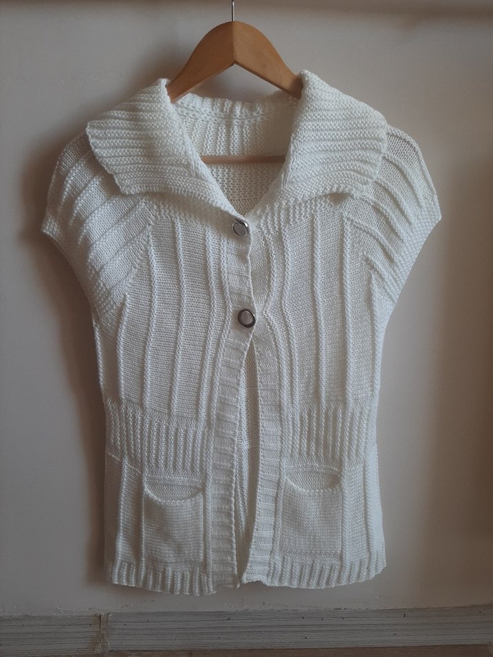 Krem Düğmeli Yelek - Görsel 2