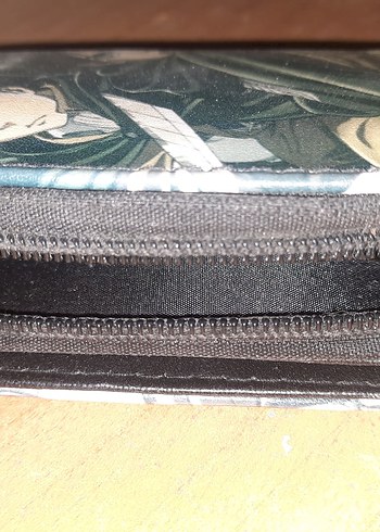 Titan'a Saldırı Levi Ackerman temalı cüzdan - Görsel 2