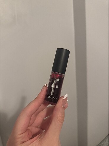 Lip tint