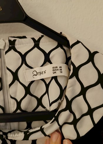 Siyah beyaz tül detaylı tesettür tunik - Görsel 2