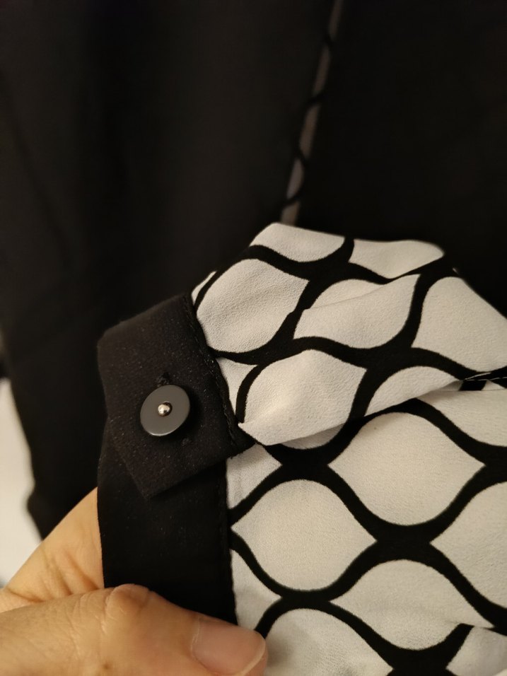 Siyah beyaz tül detaylı tesettür tunik - Görsel 3