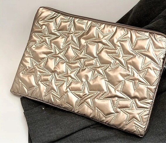 Zara Gold yıldızlı çanta