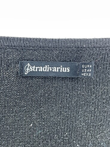 m Beden siyah Renk Stradivarius Hırka %70 İndirimli.