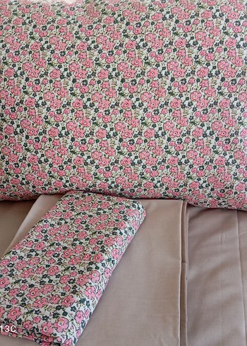 English Home Pembe Çiçek Desenli %100 Pamuk Nevresim Yastık Set