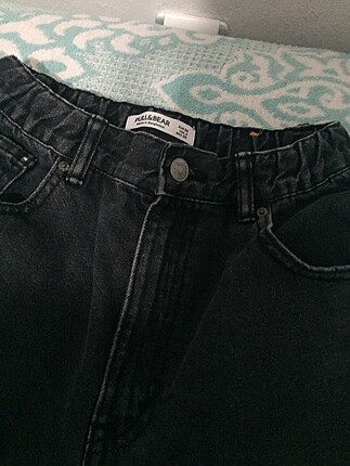 Pull and bear mom jeans