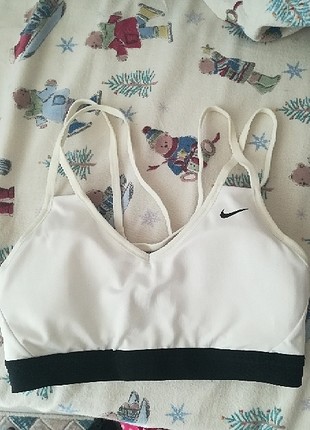nike.......... 