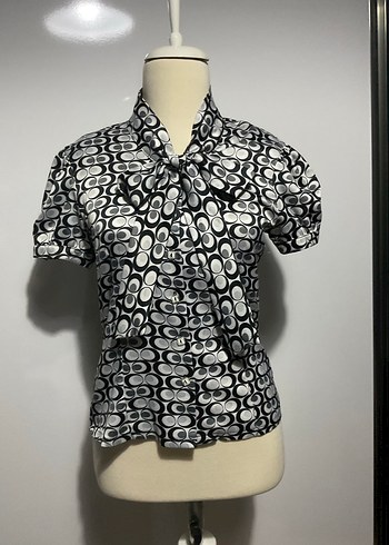 American Vintage Siklik Ve Rahatlik Siyah Beyaz Soyut Desenli Kisa Kollu Bluz