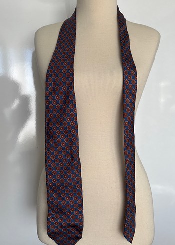 American Vintage Koyu Lacivert Geometrik Desenli İnce Kravat