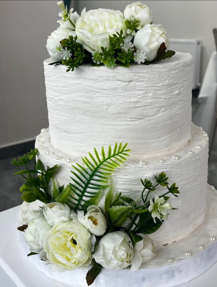 Beyaz Çiçekli Maket Pasta (Söz, Nişan pastası) - Görsel 2