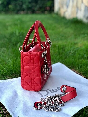  Beden kırmızı Renk Dior kırmızı çanta