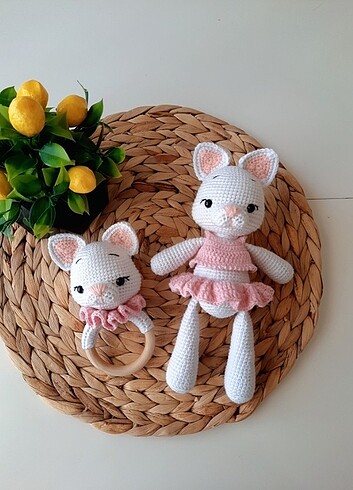  Beden Renk Amigurumi kedi 