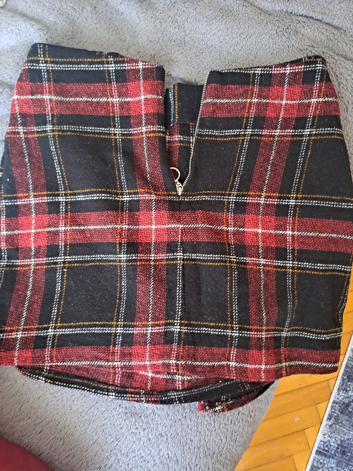 Düğmeli Ekose Mini kışlık Etek.        bershka zara - Görsel 2