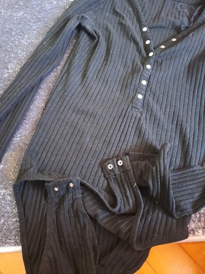 stradivarius çıtçıtlı siyah uzun kollu bodysuit     bershka - Görsel 4