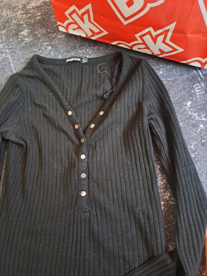 stradivarius çıtçıtlı siyah uzun kollu bodysuit     bershka - Görsel 3