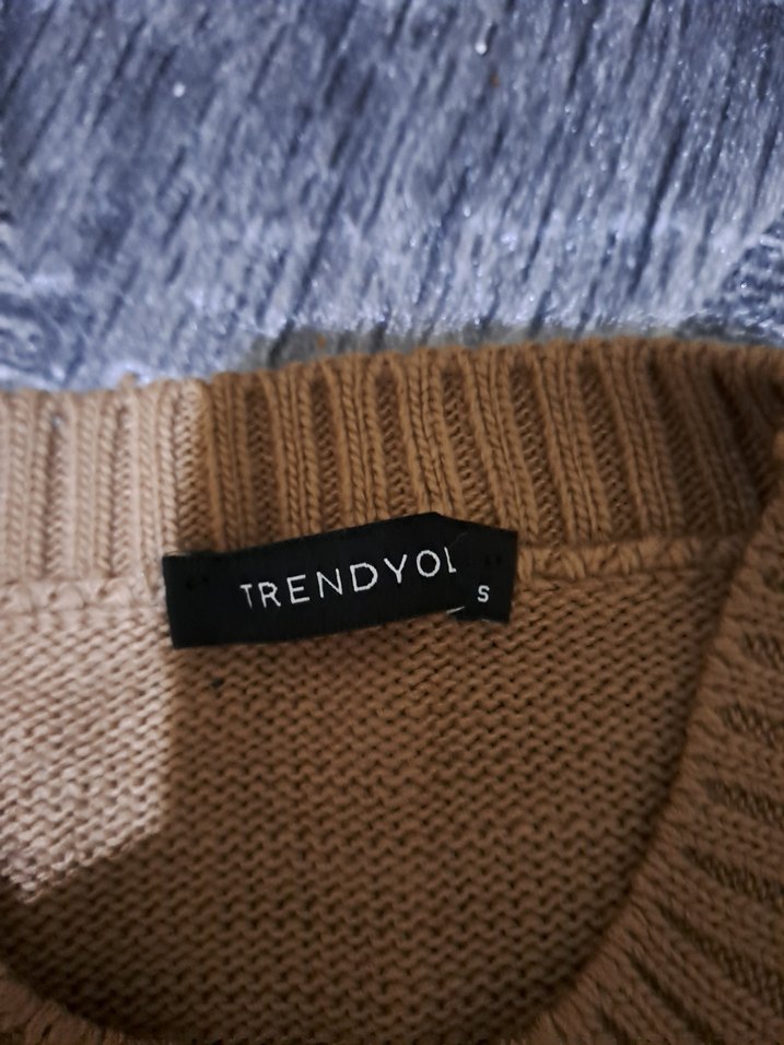 trendyol kahverengi kazak şort takım.      bershka zara - Görsel 3