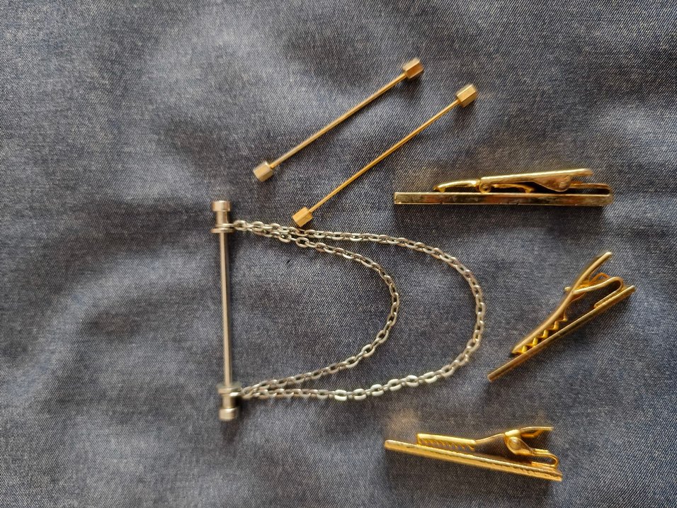 Kravat iğnesi ve yaka iğnesi - Görsel 2