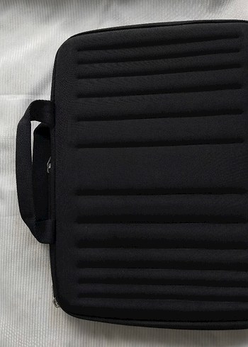 Siyah Fermuarlı Kadın Laptop Çantası - Görsel 2