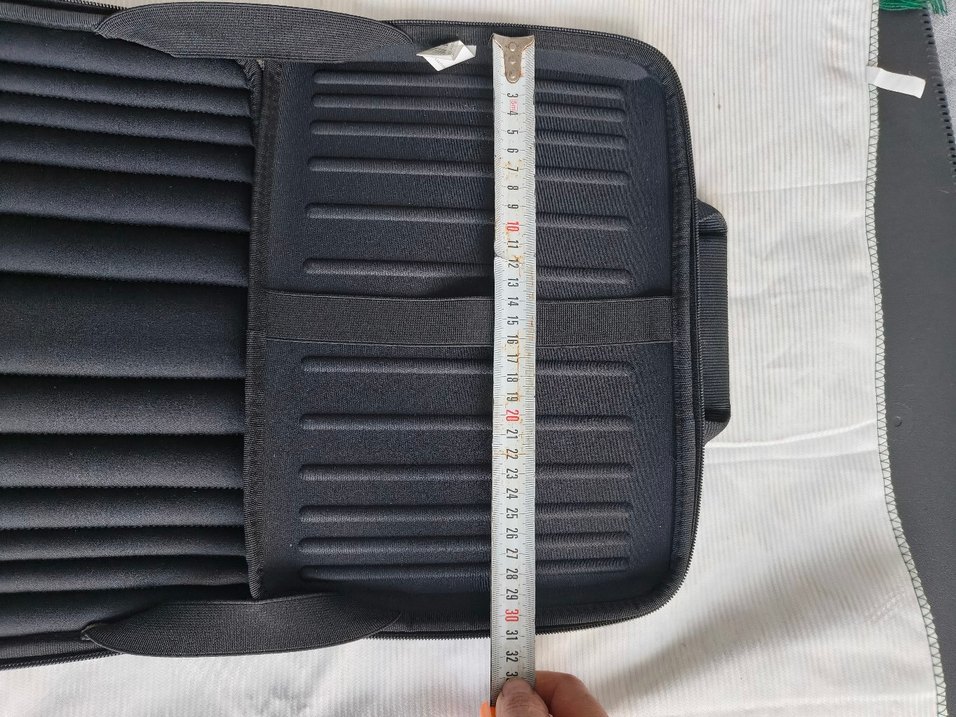 Siyah Fermuarlı Kadın Laptop Çantası - Görsel 4