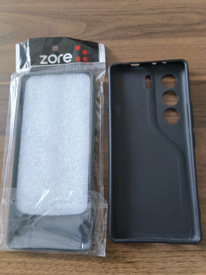 Tecno Camon 40 pro kılıf - Görsel 4