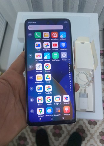 Tecno Spark 10 Pro Beyaz Android Telefon - Görsel 3