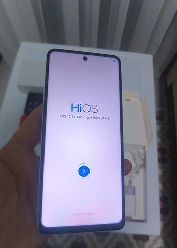Tecno Spark 10 Pro Beyaz Android Telefon - Görsel 6