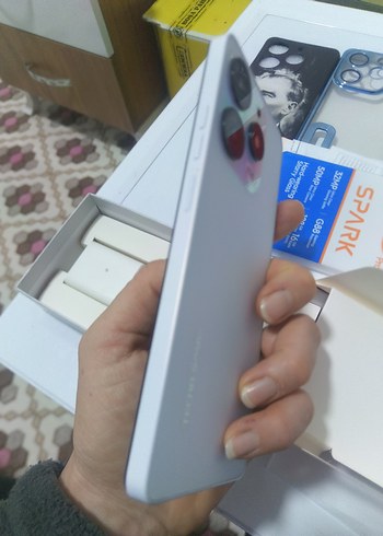 Tecno Spark 10 Pro Beyaz Android Telefon - Görsel 8