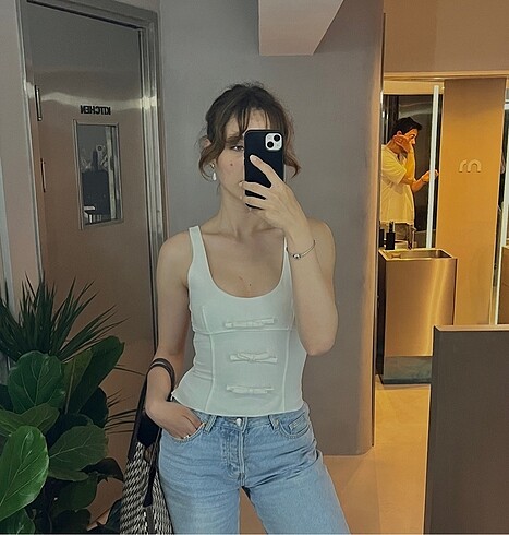 zara üst